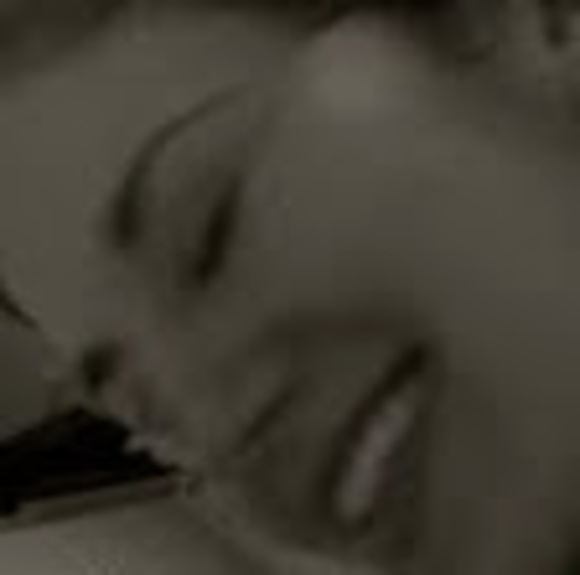 Meet your Posher, Danielle - Picture 1 of 1